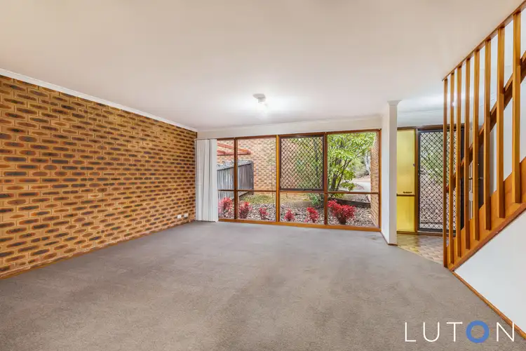 4 Moulden Court, Belconnen ACT 2617