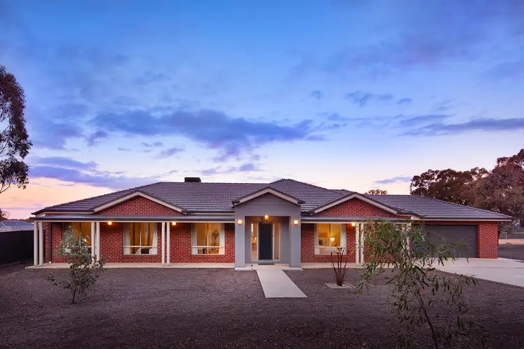 61 Cassinia Drive, Junortoun VIC 3551