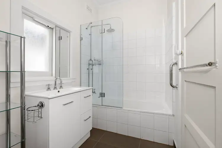 Sixth view of Homely apartment listing, 7/4 Loch Street, St Kilda West VIC 3182