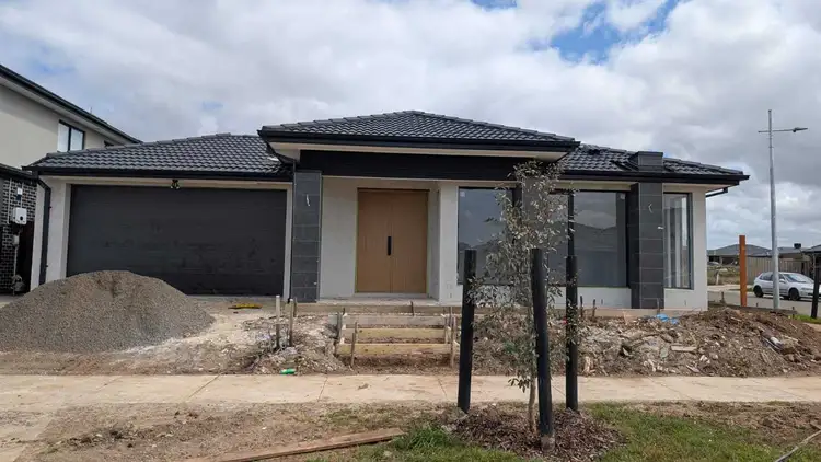 23 Palette Street, Mambourin VIC 3024