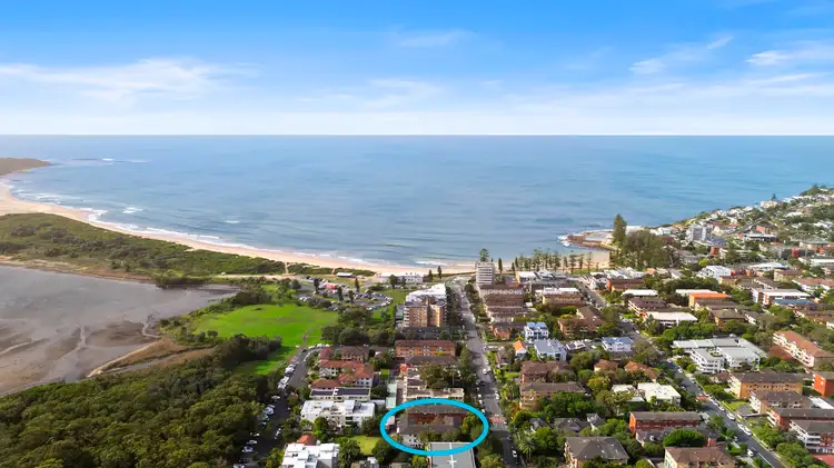 Third view of Homely apartment listing, 11/60-62 Dee Why Parade, Dee Why NSW 2099