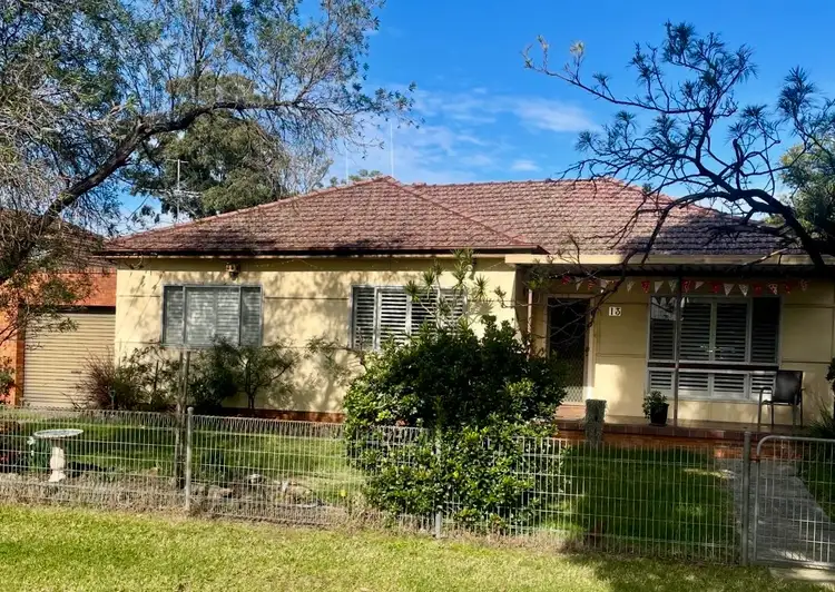 13 Iris Street, Sefton NSW 2162
