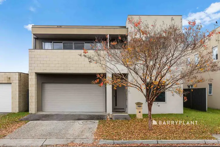 58 Edgeware Close, Pakenham VIC 3810