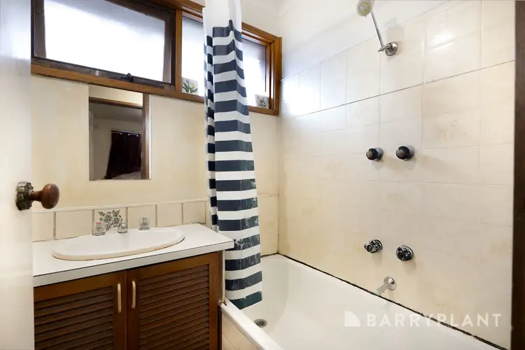 Sixth view of Homely house listing, 43 Fairfax Circuit, Albanvale VIC 3021