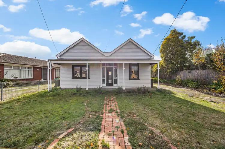 4 Cuthberts Road, Alfredton VIC 3350