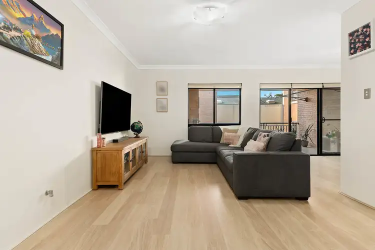 Main view of Homely unit listing, 1/998 Old Princes Highway, Engadine NSW 2233