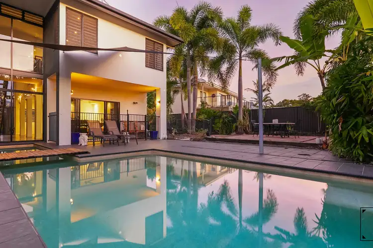 80 Harbour Drive