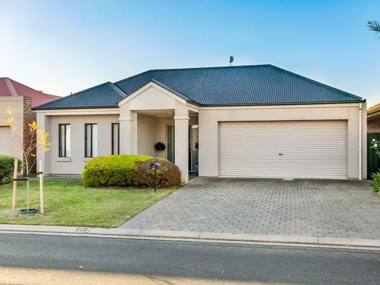 21 Mallard Crescent, Mawson Lakes SA 5095