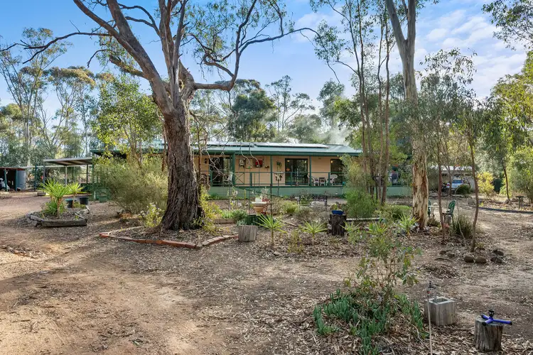 42 Dillion Court, Alma VIC 3465