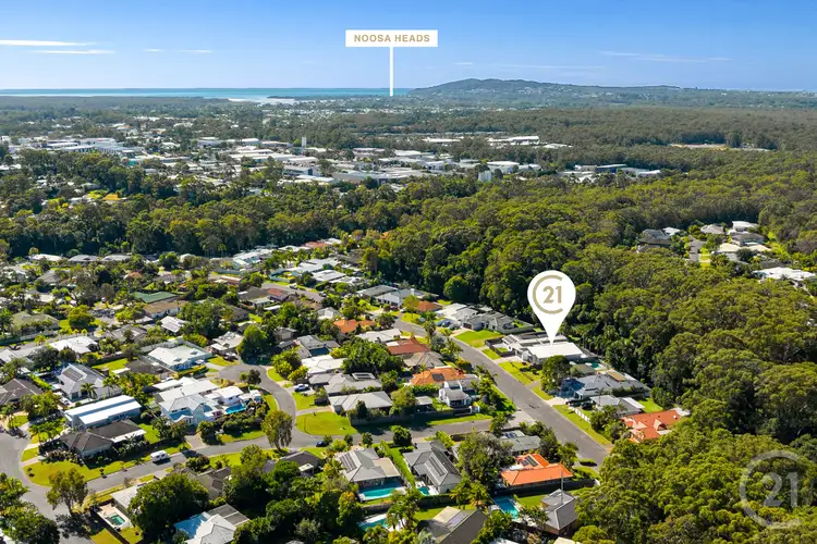 69 Lake Entrance Boulevard, Noosaville QLD 4566