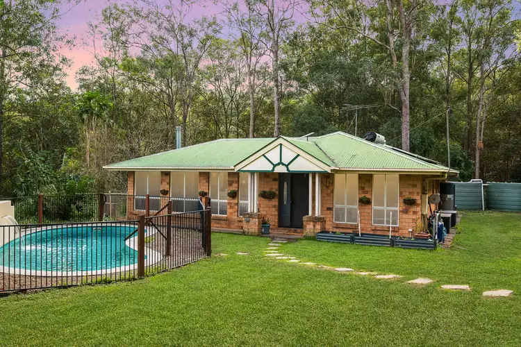 161 Woodward Road, Armstrong Creek QLD 4520