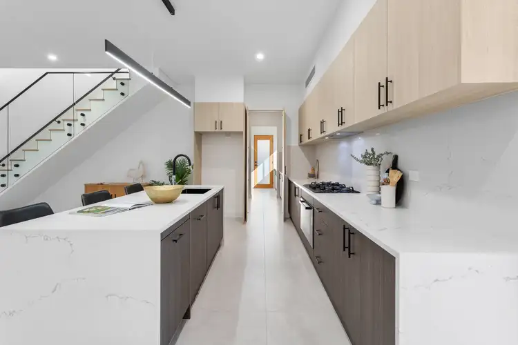 Fourth view of Homely house listing, 2 Collett Crescent, Kings Langley NSW 2147