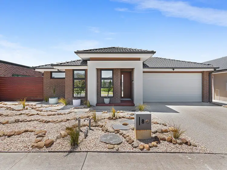 8 Snedden Street, Armstrong Creek VIC 3217