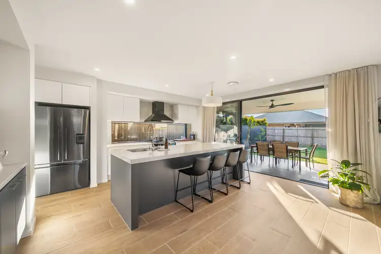 12 Yurri Street, Griffin QLD 4503