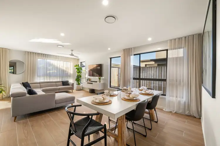 12 Yurri Street, Griffin QLD 4503