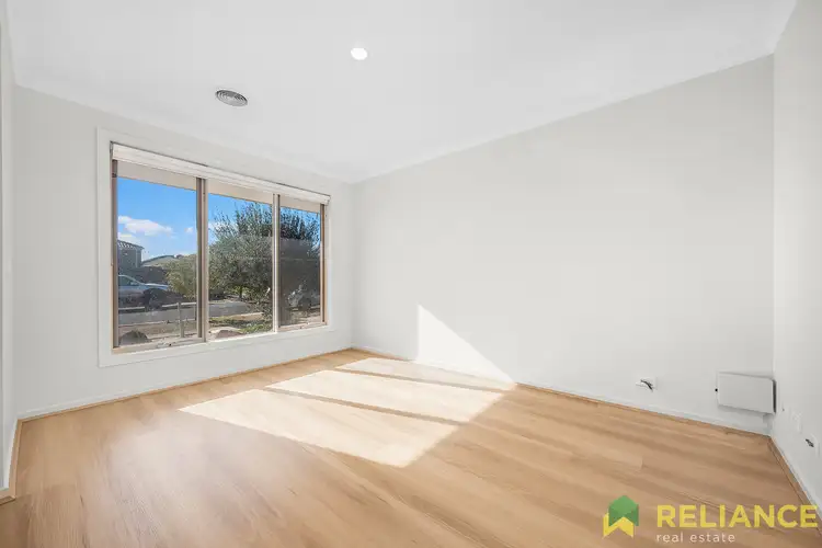 Fourth view of Homely house listing, 17 Fieldstone Way, Brookfield VIC 3338