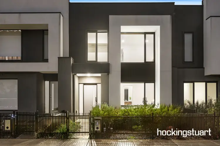 20 Lamington Walk, Wollert VIC 3750