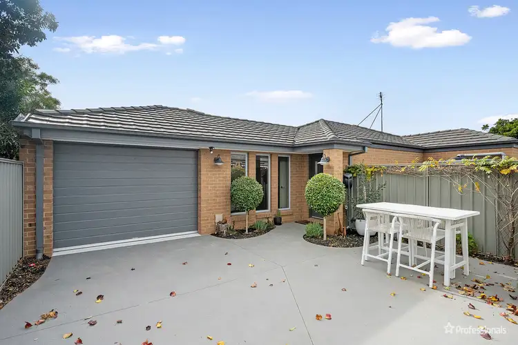 Main view of Homely unit listing, 3/8 Christian Street, Maryborough VIC 3465