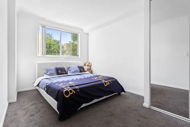 Fourth view of Homely unit listing, 10/8-10 Fraser Street, Westmead NSW 2145