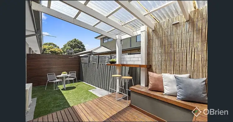 2/10-16 Eagland Road Street, Cheltenham VIC 3192