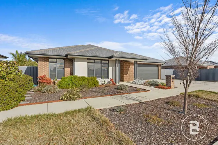 Second view of Homely house listing, 15 Donegal Drive, Alfredton VIC 3350