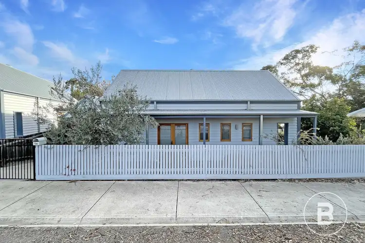 5B Bray Street, Long Gully VIC 3550