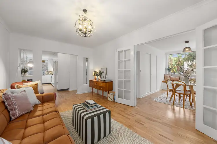 1/4 John Street, Elwood VIC 3184