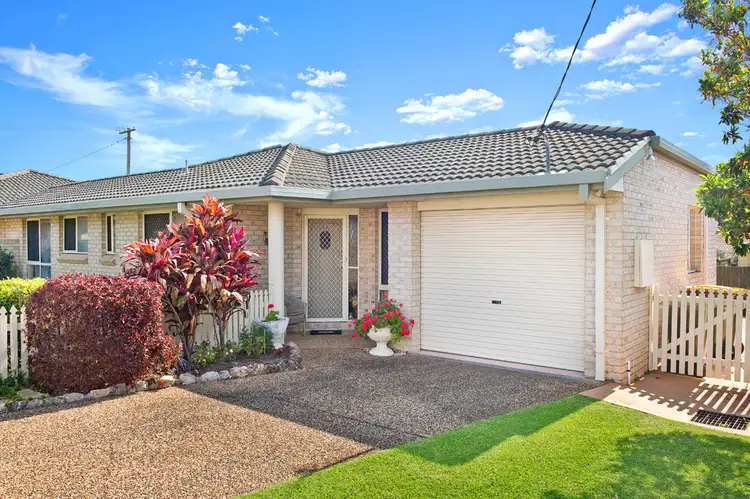 17 Lake Road, Port Macquarie NSW 2444