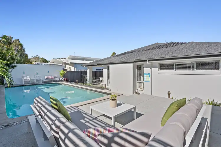 7 Goss Avenue, Labrador QLD 4215