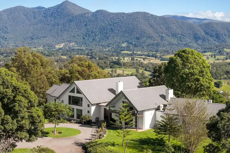 753 Clear Mountain Road, Clear Mountain QLD 4500