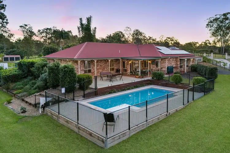 39 Fearless Court, Karalee QLD 4306