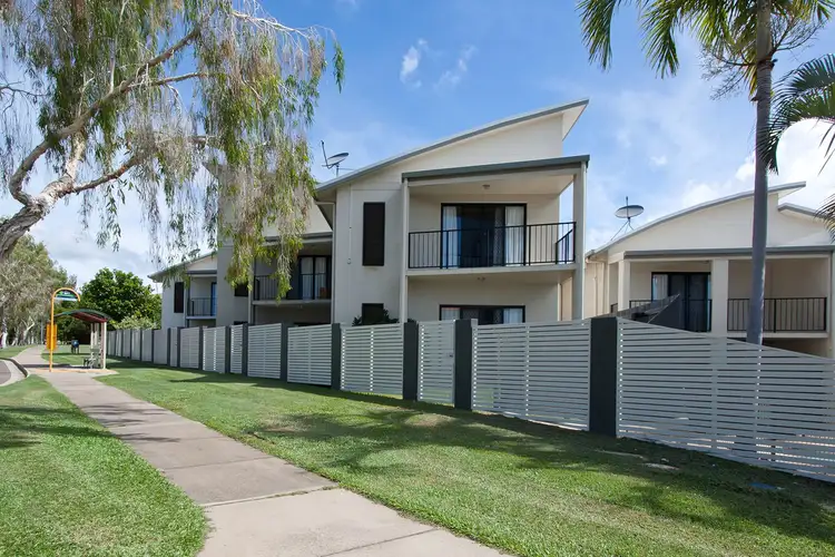 9/2 Freshwater Drive, Douglas QLD 4814