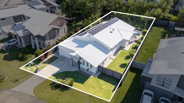 2 Eolo Lane, Coomera Waters QLD 4209