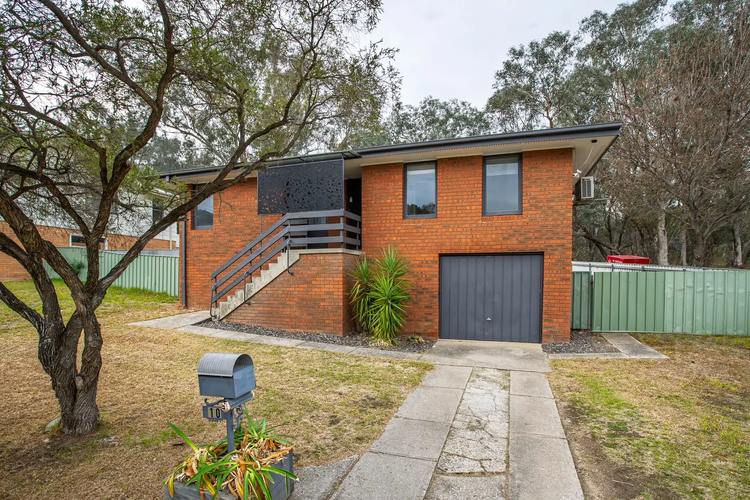 Main view of Homely house listing, 10 Hibiscus Crescent, West Albury NSW 2640