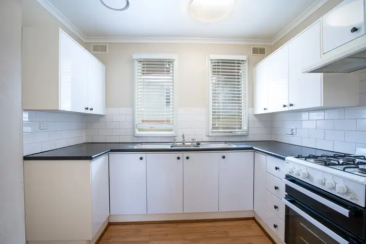 Second view of Homely house listing, 10 Hibiscus Crescent, West Albury NSW 2640