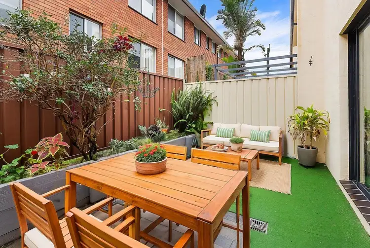 4/29 Underwood Street, Corrimal NSW 2518