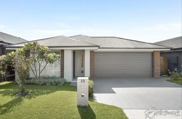 19 Propellor Avenue, Leppington NSW 2179
