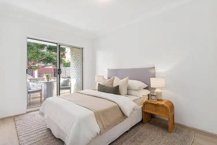 2/104 Mount Street