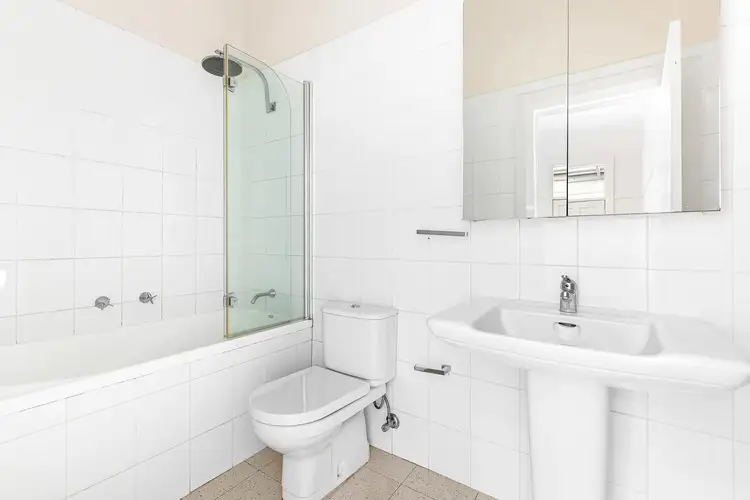 Fifth view of Homely apartment listing, 2A Walsh Avenue, Glebe NSW 2037