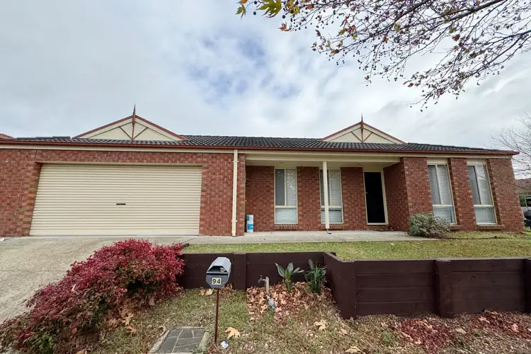 94 Sandalwood Drive, Pakenham VIC 3810