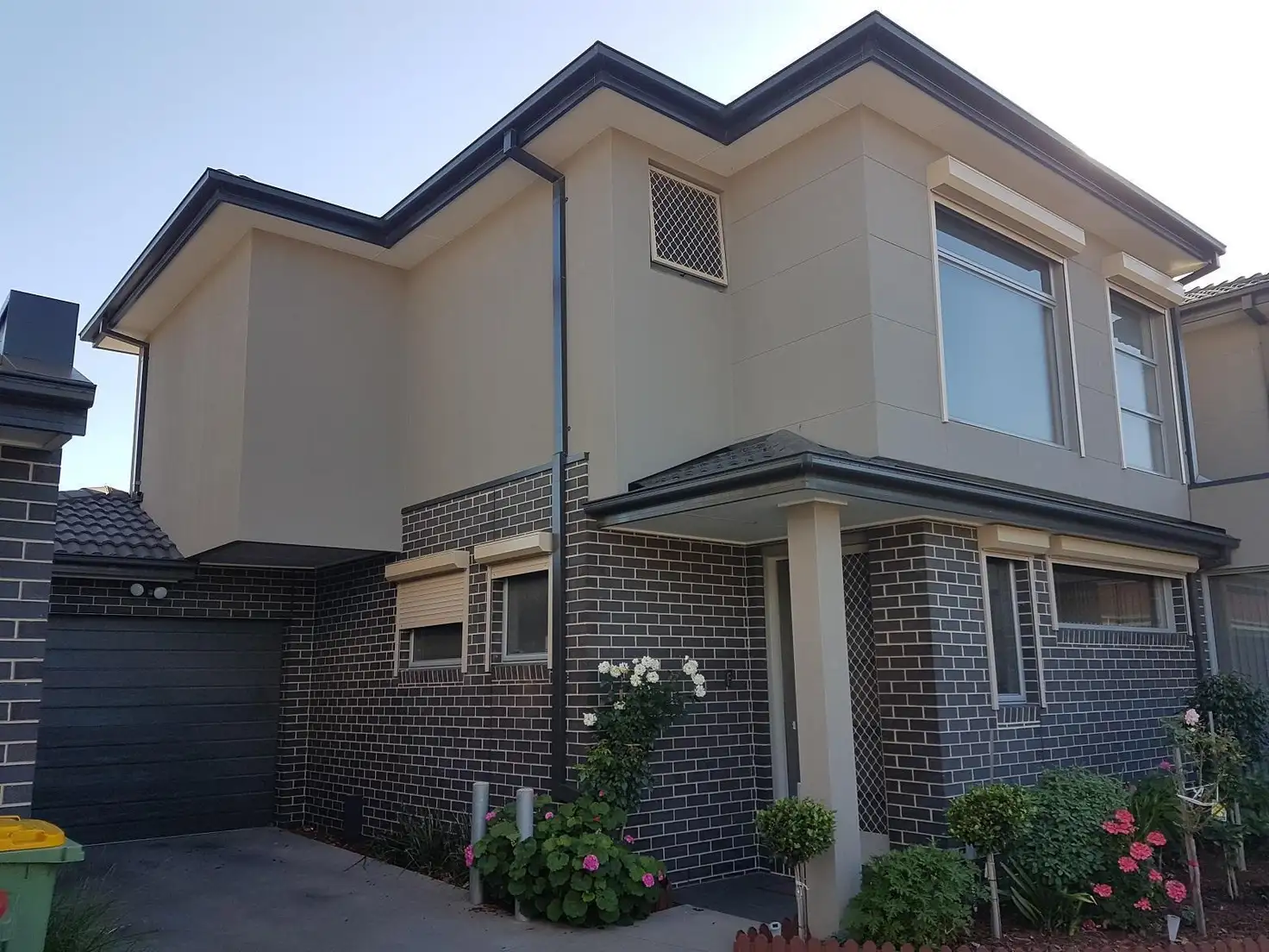 Main view of Homely townhouse listing, 2/10 Scovell Crescent, Maidstone VIC 3012