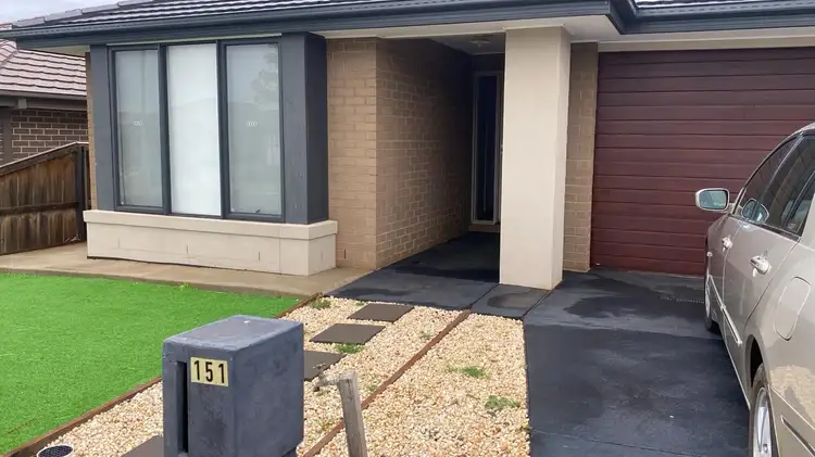 151 Stonehill Drive, Maddingley VIC 3340