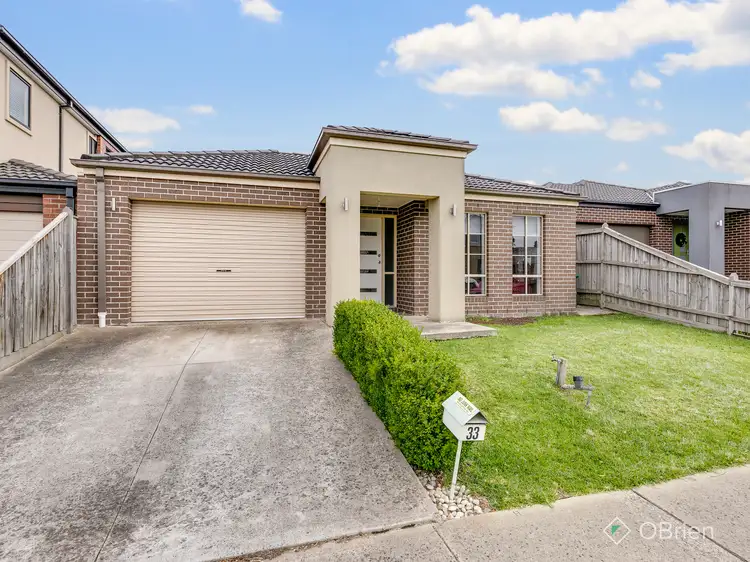 33 Tyrell Place, Berwick VIC 3806