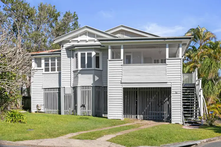 16 Toohey Avenue, Greenslopes QLD 4120