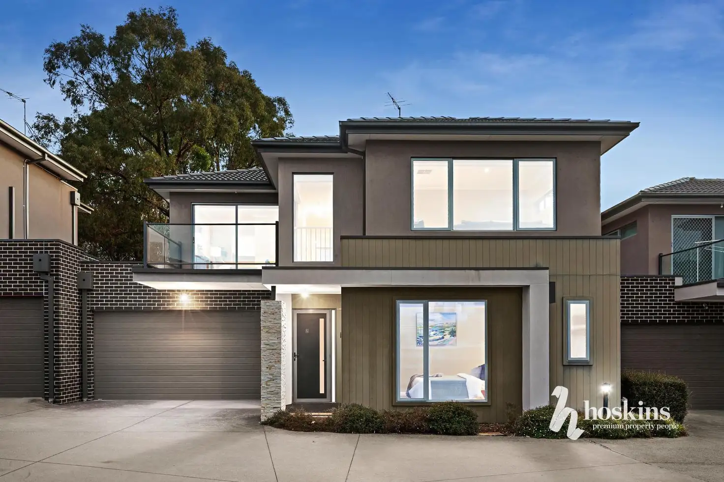 Main view of Homely townhouse listing, 2/125-129 Hawthorn Road, Forest Hill VIC 3131