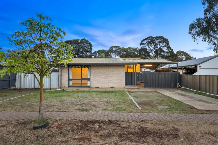 8 Uranbo Street, Salisbury North SA 5108
