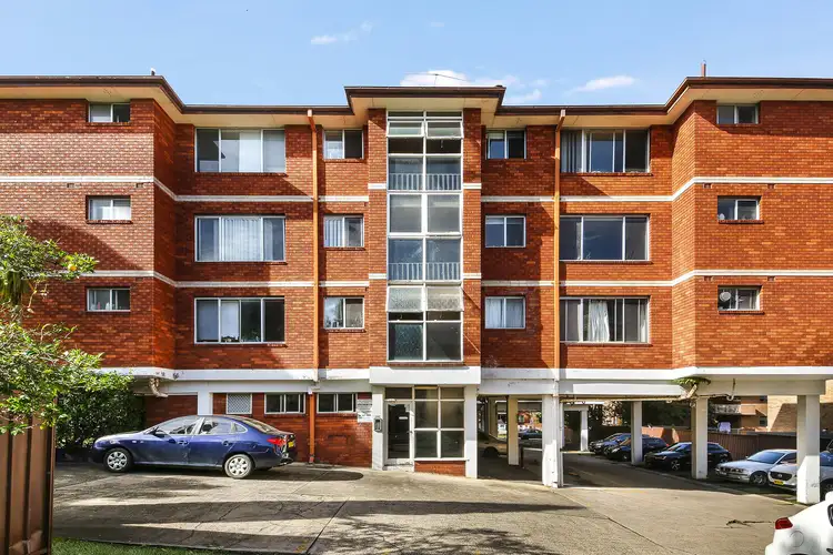 4/29C Great Western Highway