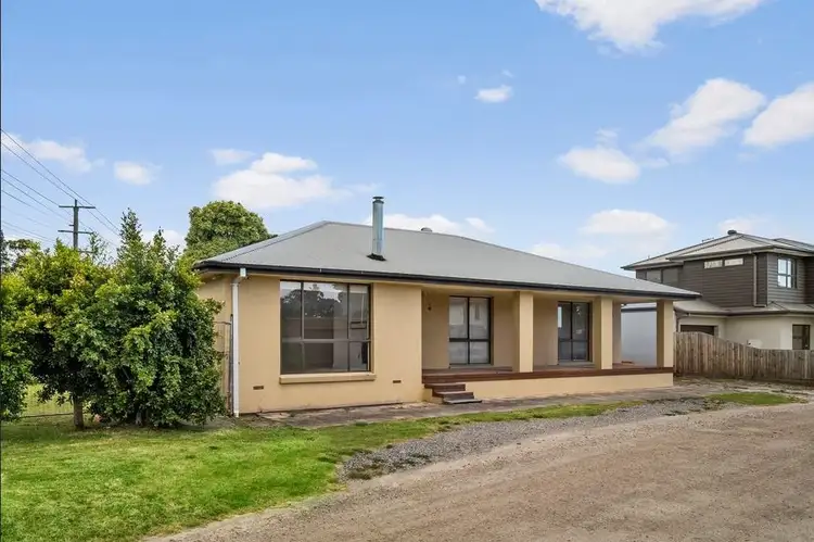 1A Wedge Court, Seaford VIC 3198