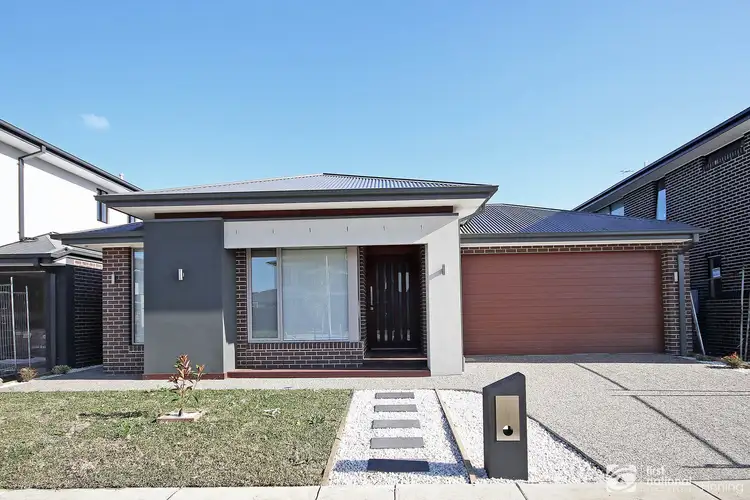 29 Sutil Drive, Clyde North VIC 3978