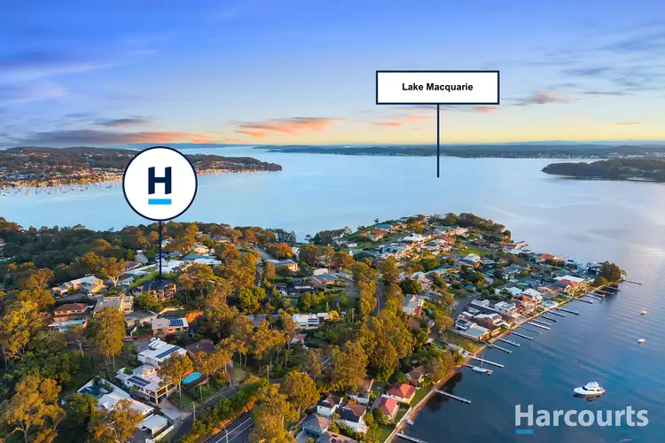 25 Pannamena Crescent, Eleebana NSW 2282